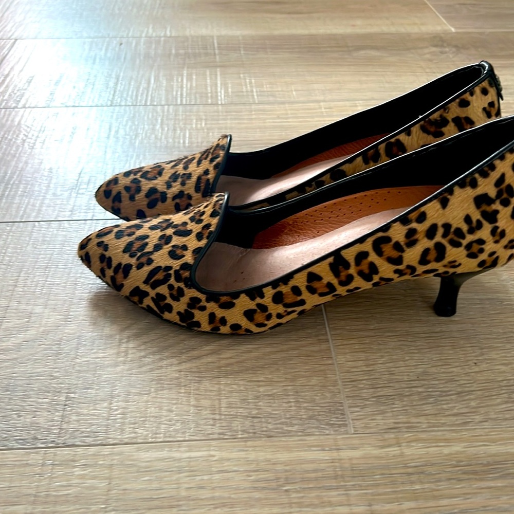Elliott Lucca kitty heel leather shoes size 71/2